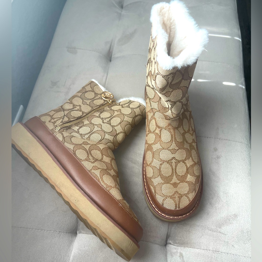 Coach Lined Fur Zipper Boots